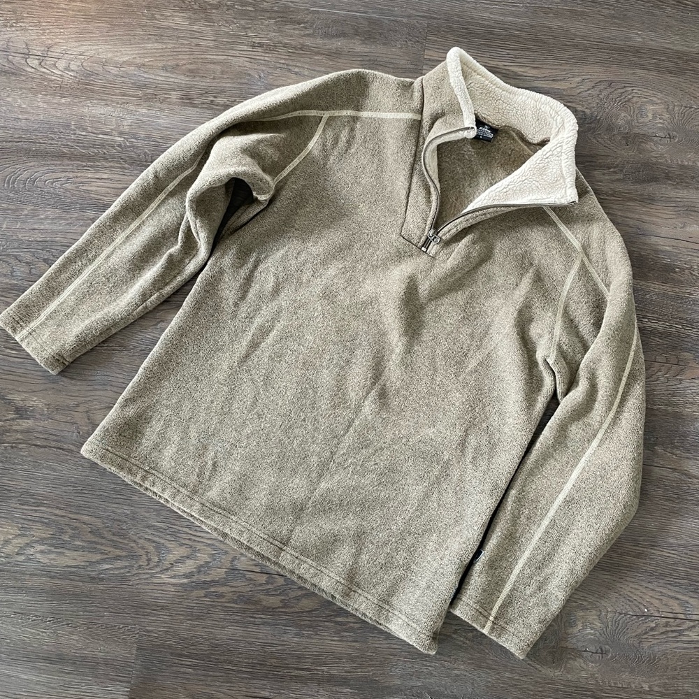 Men’s Kuhl sweater